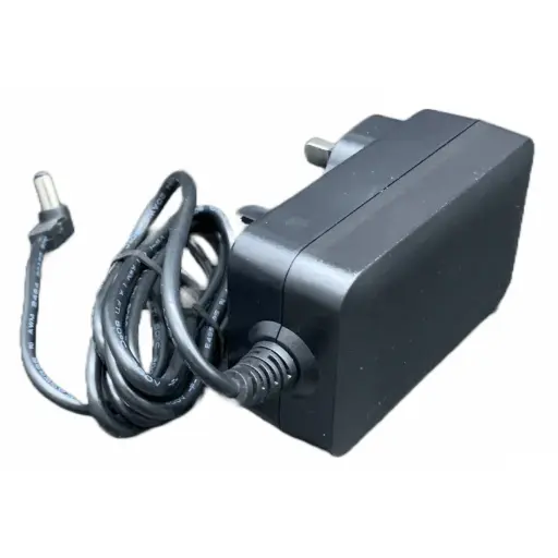 [123.0021.3] co-botic™ 1700 UK Adaptor/Charger